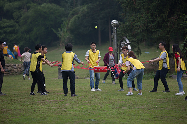 2018邁維動(dòng)漫公司團(tuán)建活動(dòng)之鼓動(dòng)人心(圖13) 2018邁維動(dòng)漫公司團(tuán)建活動(dòng)之鼓動(dòng)人心(圖13)