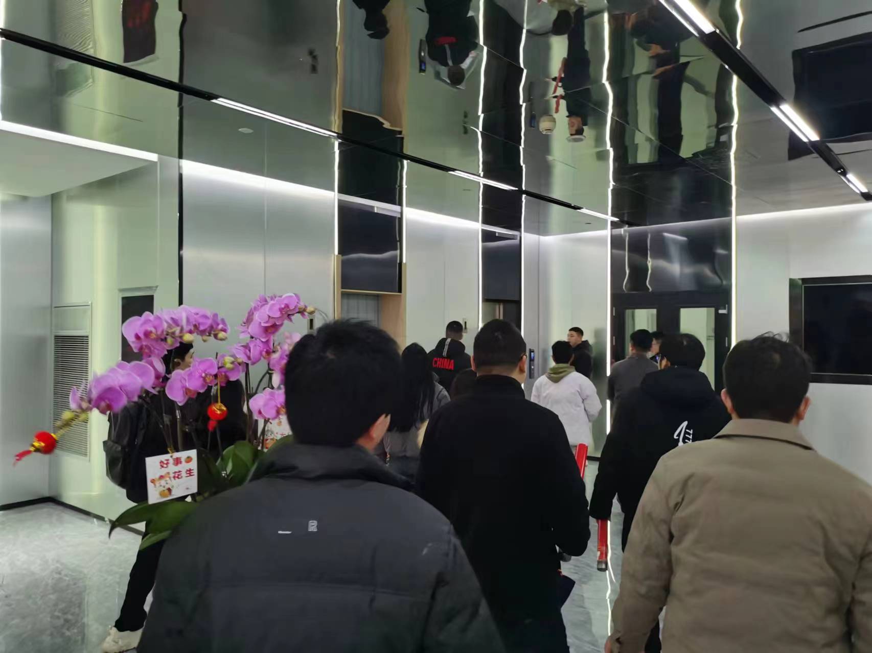 上海邁維動(dòng)漫科技有限公司喜迎新年喬遷之喜：立足新起點(diǎn)，開啟新征程！(圖4)